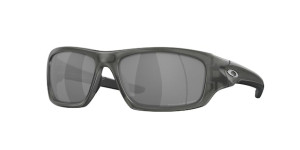 Lenti originali Oakley OO9236 Valve, colore BLACK · Iridium polarizzato 01