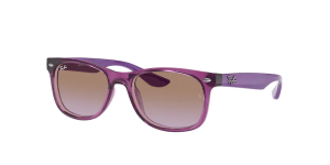 Ray-Ban RJ9052S JUNIOR NEW WAYFARER, colore 706468 trasparente fuxia