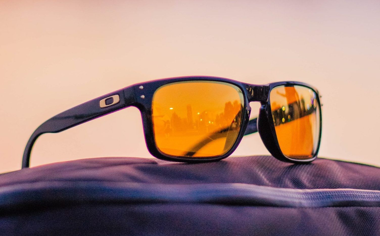 lenti Oakley