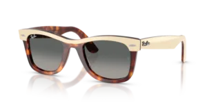 Ray-Ban 2240 WAYFARER, colore 144371 · Beige su avana
